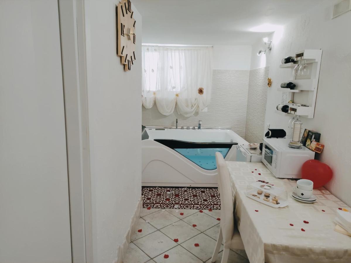 26 Suite Home Остуни Екстериор снимка