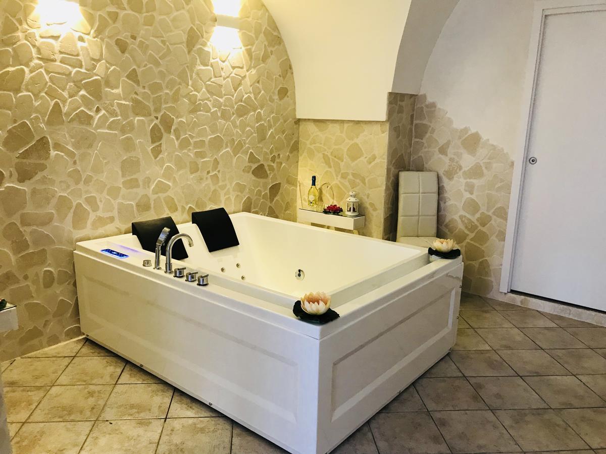 26 Suite Home Остуни Екстериор снимка